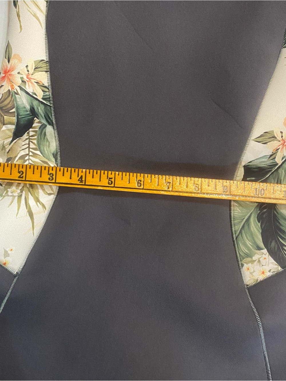 Rip Curl Women’s Floral Long-Sleeve Springsuit, Size 6, Gray/Tropical Panels - Picture 8 of 11
